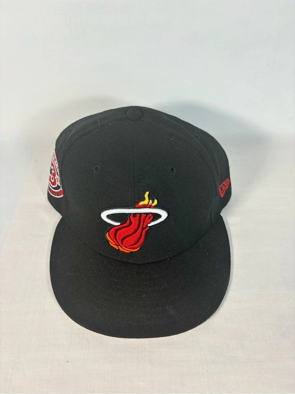 New Era Miami Heat Hardwood Classics 59FIFTY Fitted Hat Black & Red 7 3/4